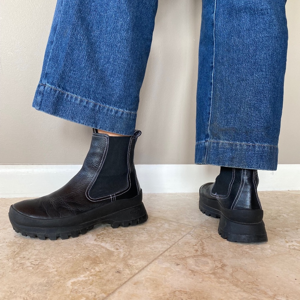 Labucq suba Chelsea boot